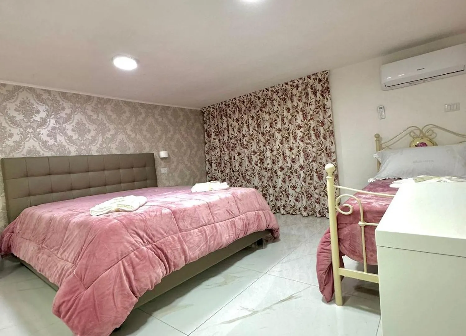 Pepp House Villa Naples 0*,